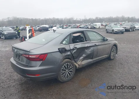 2021 Volkswagen Jetta 1.4T R-Line/1.4T S/1.4T Se из США, поврежденный, VIN 3VWC57BU4MM101162
